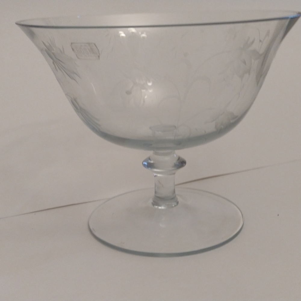 Krosno of Poland 10 inch high, glass pedestal bowl